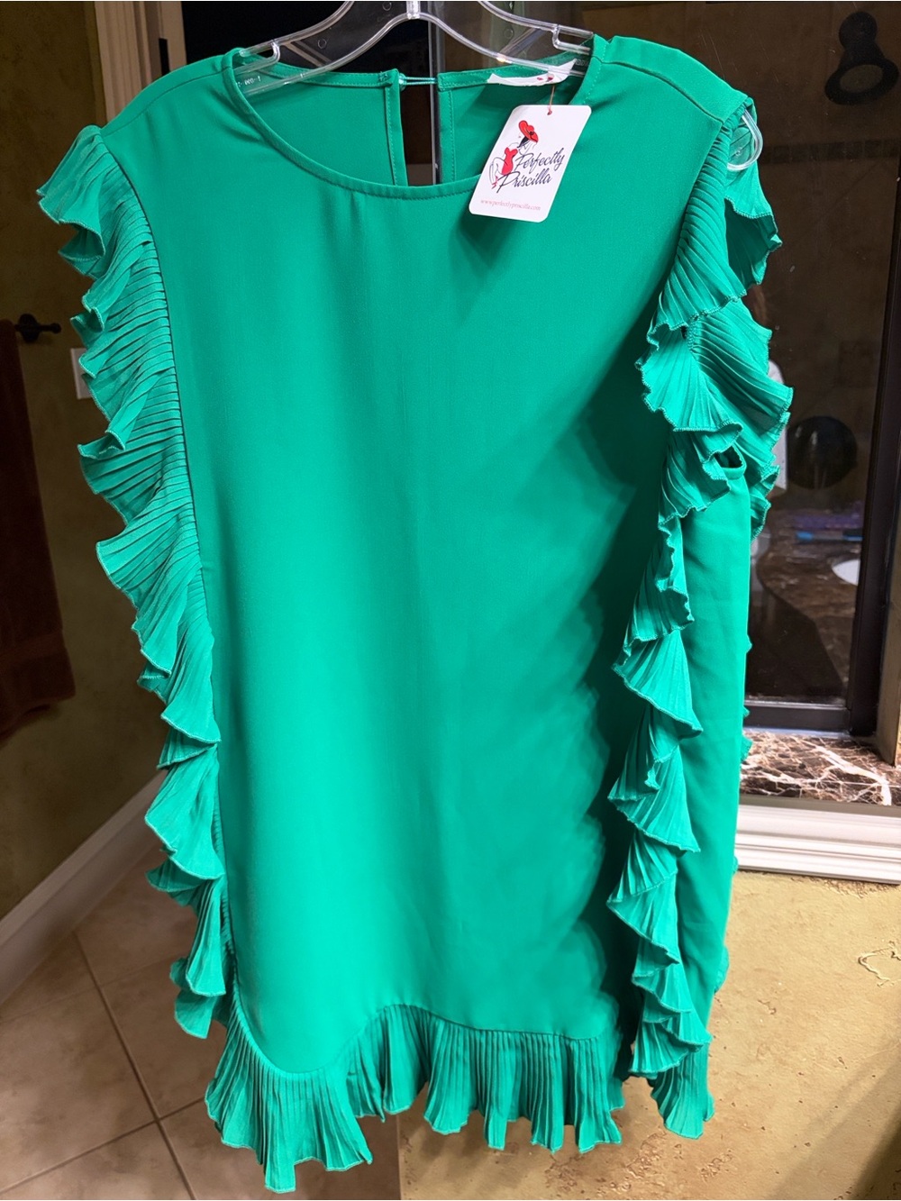 Women's Emerald Green Ruffle Mini Dress